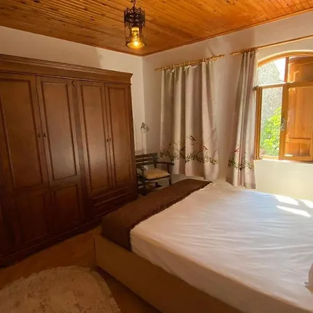 Flat W Balcony 5 Min To Ayazma In بوزجادا